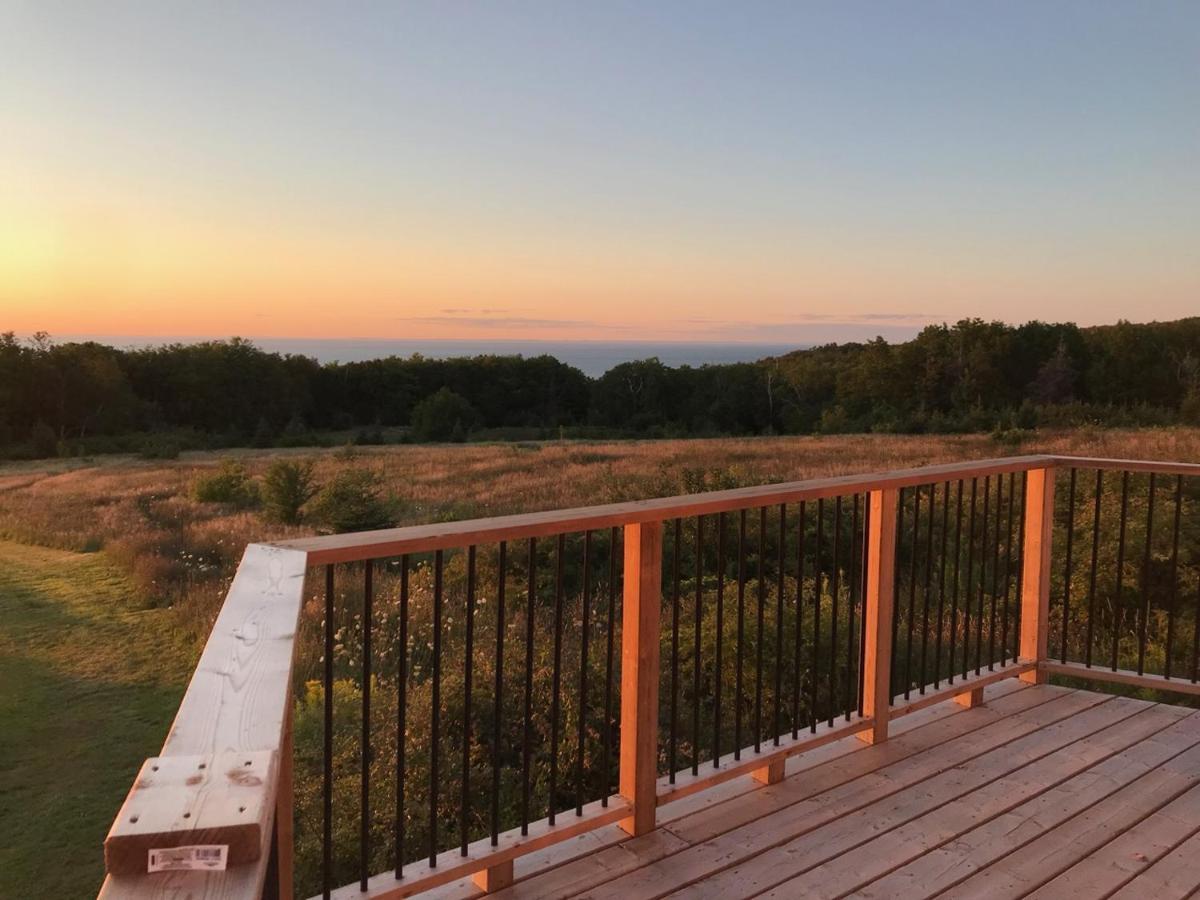 Maregold Centre - Juniper Cabin And Rose Cabin Victoria Beach エクステリア 写真