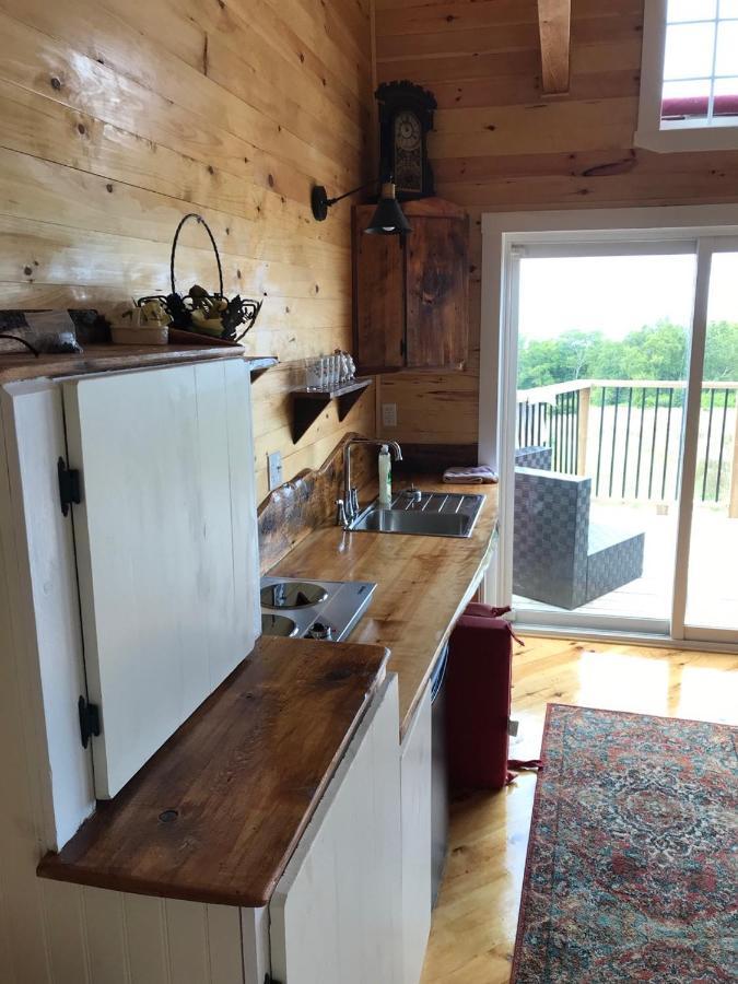 Maregold Centre - Juniper Cabin And Rose Cabin Victoria Beach エクステリア 写真